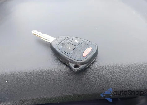 2014 Jeep Compass Sport z USA, uszkodzony, nr VIN 1C4NJDBBXED528850